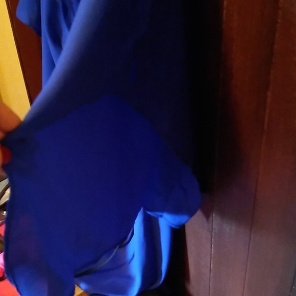 Dress - Picture 4 of 7